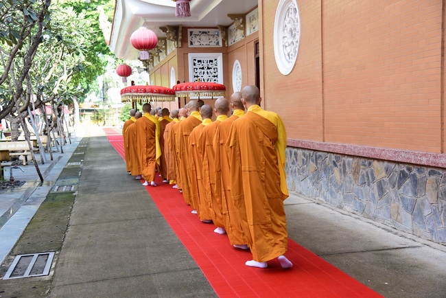 Lễ truyền giới Sa di Phương Trượng